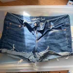 Cute cut off American eagle jean shorts